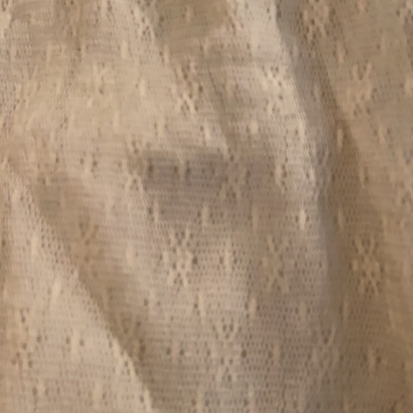 3rd pic is accurate of color and shows detail - Picture 3 of 3